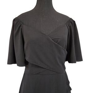 NWOT's-Unbranded Women's Twisted V-Neck Ruffle Dress Short Flutter Sleeves Sz M